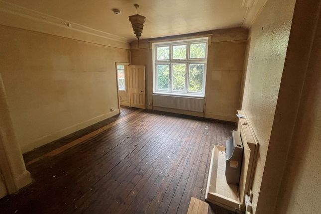 385, Finchley Road, London photo 4