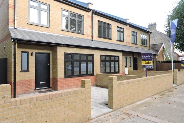 Thumbnail Terraced house for sale in Bagshot Road, Bush Hill Park, Enfield