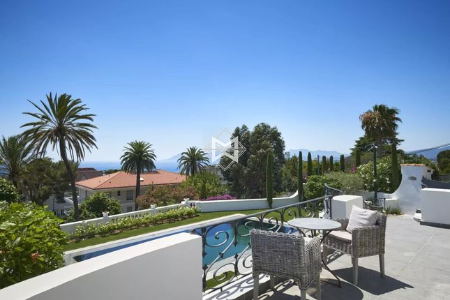 Detached house for sale in Cannes, Californie, 06400, France
