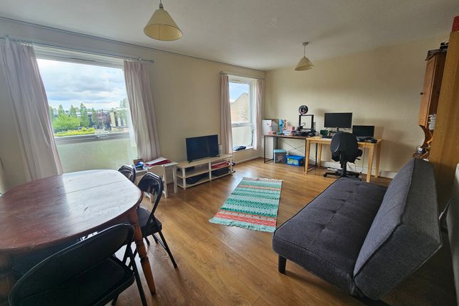 Thumbnail Duplex to rent in Hanford Close, London