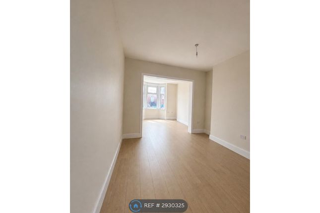 Ryll Grove, Exmouth photo 4
