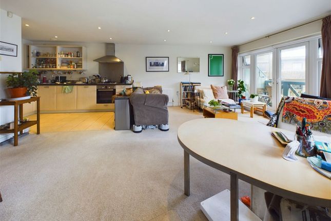 Flat for sale in Broad Reach Mews, Shoreham-By-Sea
