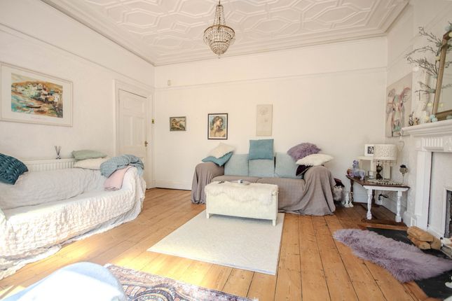 33, Fields Road, Newport photo 4