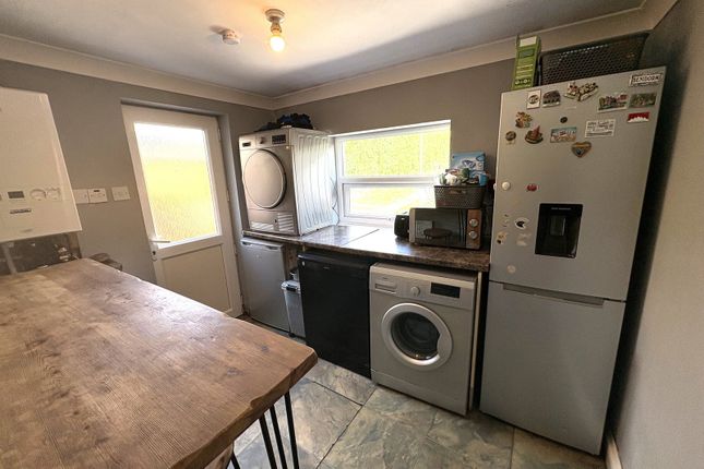 34, Tirycoed Road, Ammanford photo 3