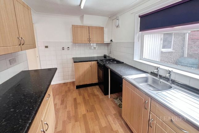 7, Milton Close, Mickleover photo 4