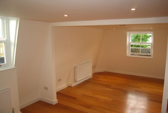 FLAT 4 94,, White Horse Road, Limehouse photo 2