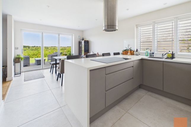 3 Hawthorn Row,, Penstraze, Truro photo 4