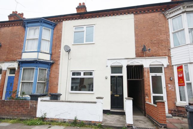 Terraced house to rent in Norman Street, West End, Leicester
