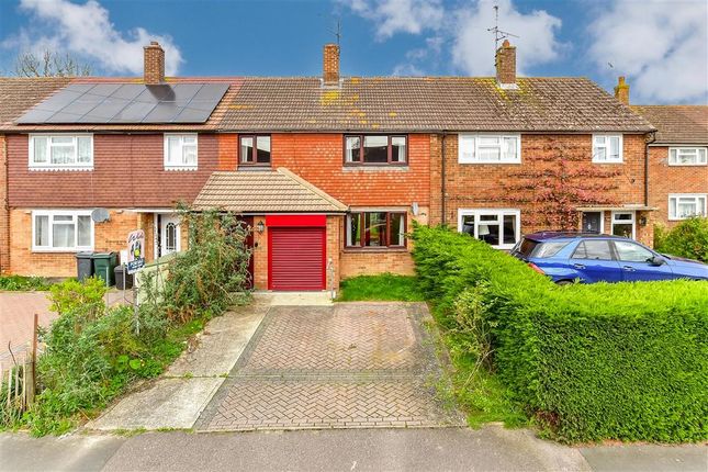 Thumbnail Terraced house for sale in Shrubcote, Tenterden, Kent