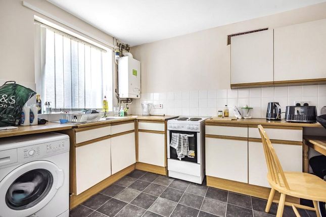 26, Clive Parade, Swindon photo 3