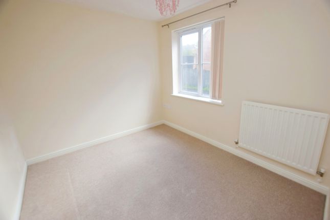 3, Clover Avenue, Exeter photo 3