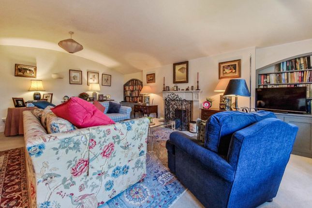 Flat for sale in Suffolk Square, Cheltenham, Gloucestershire