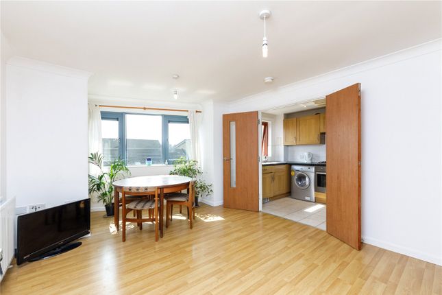Thumbnail Flat to rent in Kenninghall Road, Hackney, London