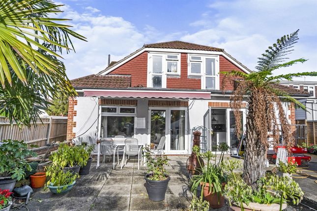 Thumbnail Bungalow for sale in Padnell Road, Cowplain, Waterlooville