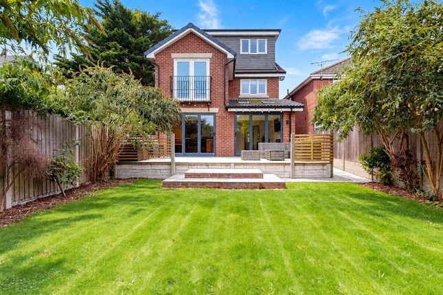 23, Vivian Drive, Southport photo 3