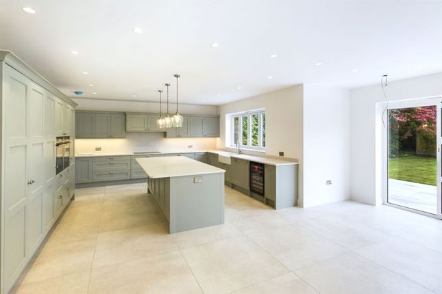 Detached house for sale in Wonford Close, Walton On The Hill, Tadworth