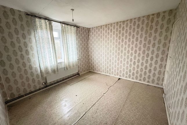 3, Dolawel, Swansea photo 2