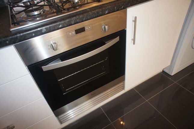 2, Countess Way, Milton Keynes photo 5