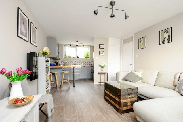 Flat for sale in Ramilles Close, London