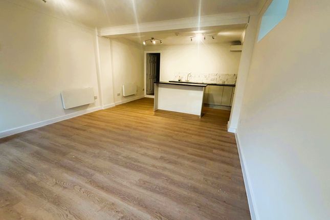 GFL, 4-6 Peterborough Road, London photo 2