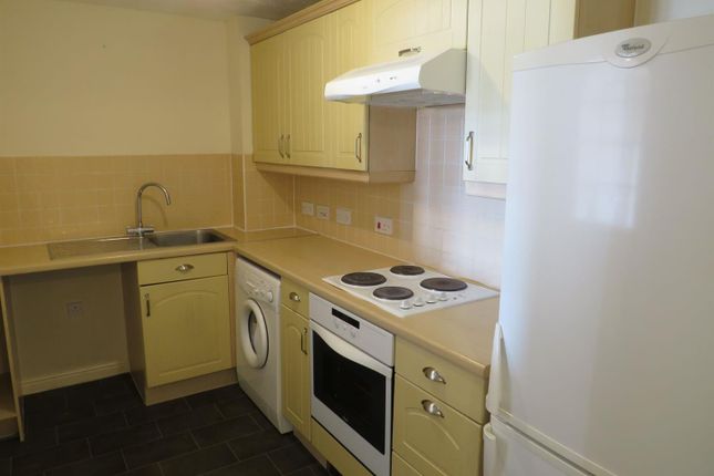 Flat to rent in Arbour Court, Whiteley, Fareham