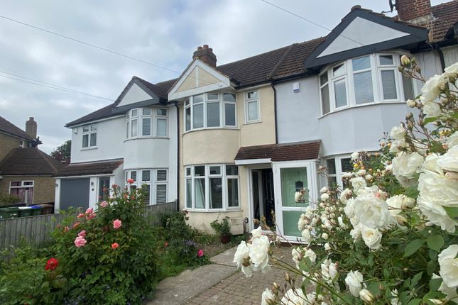Thumbnail Terraced house to rent in Ashcroft Crescent, Blackfen, Sidcup