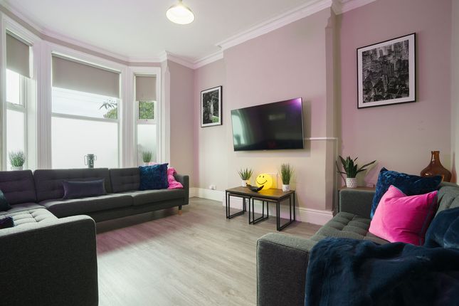 Living Room 3 1 Larkdale