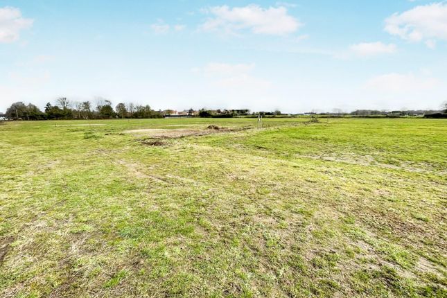 61, Methwold Road, Northwold photo 2