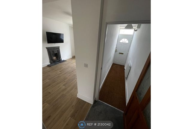 Cheltenham Terrace, Bridgend photo 3