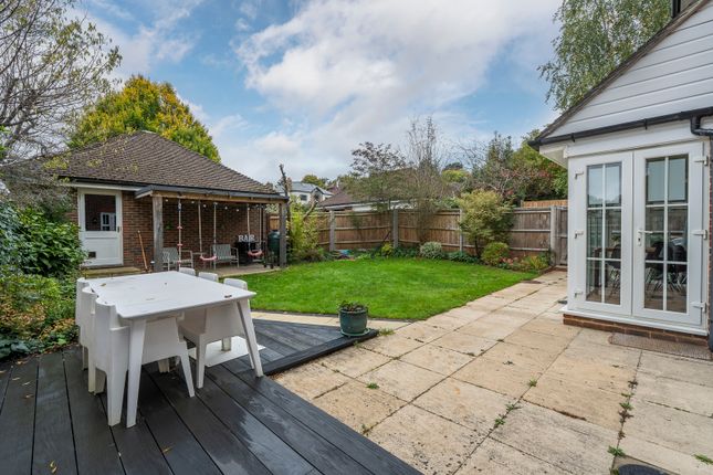 26, Jarvis Fields, Bursledon photo 2