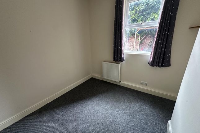2, Alpha Drive, Birkenhead photo 4