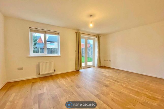 Bowthorpe Drive, Brockworth, Gloucester photo 3