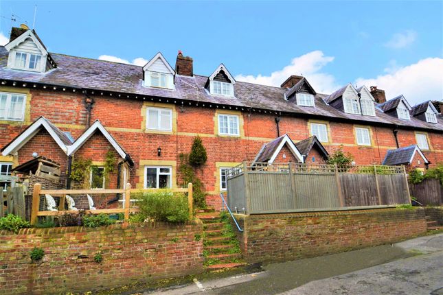 Thumbnail Town house to rent in Arundel, West Sussex