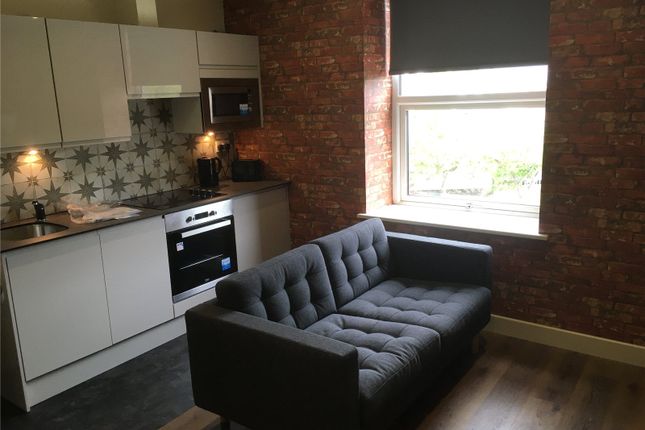 18 Somerset Road, Huddersfield photo 5
