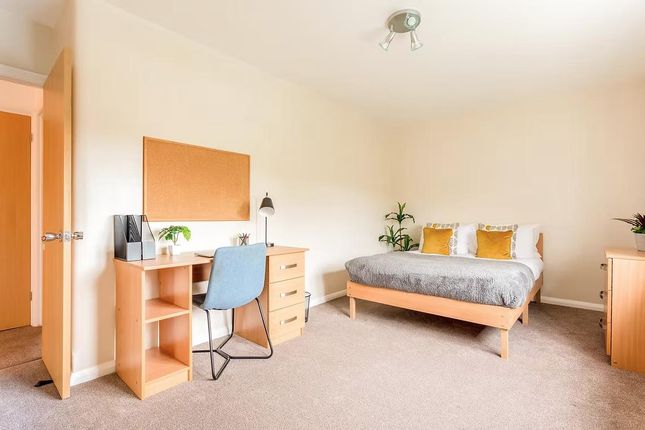 The Crescent, Brighton photo 5