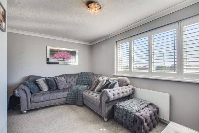 Flat 4, 423, Blackfen Road, Sidcup photo 3
