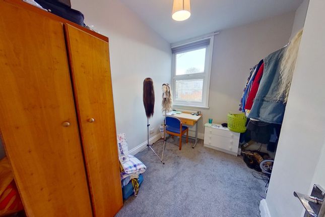 2 Hanover Square, Leeds photo 4