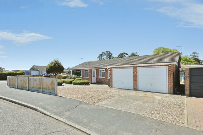 11, Elm Close, Dereham photo 3
