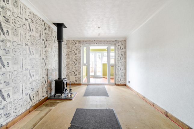 50, Mallard Drive, Caistor photo 2