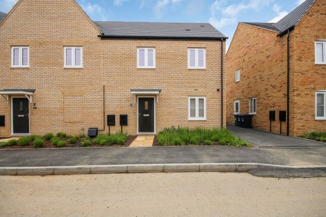 Thumbnail Maisonette to rent in Hill Drive, West Cambourne