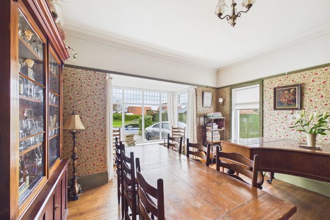 77, Mayfield Road, Whitby photo 4