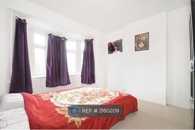Room to rent in Rowan Road, Streatham Common