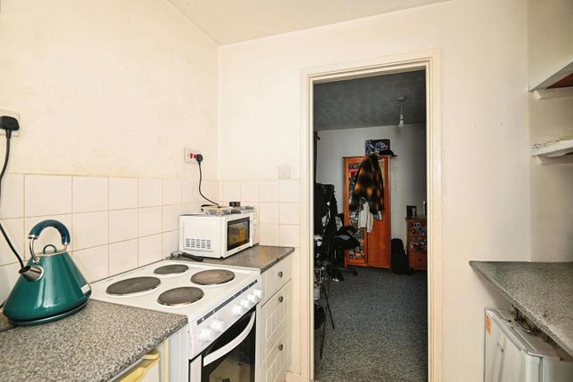 49, Longham Copse, Maidstone photo 3