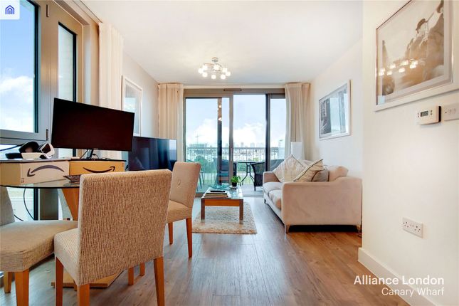 Thumbnail Flat to rent in Parkside Court, 15 Booth Road