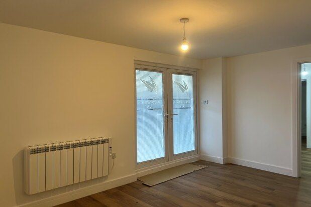 Flat to rent in Shore Road, Ventnor