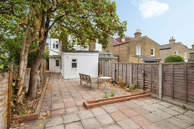 Flat A, 1, Kings Road, London photo 4