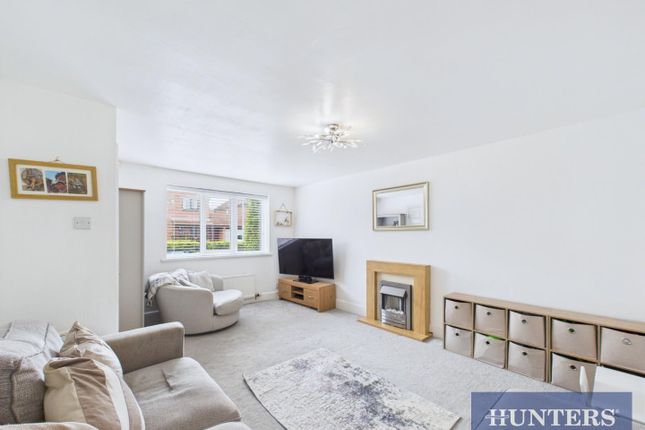 7, Georgian Way, Bridlington photo 4