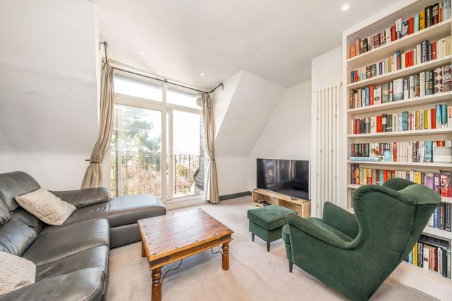 Flat 7, Holmdale Court, 18, Holmdale Road, London photo 4