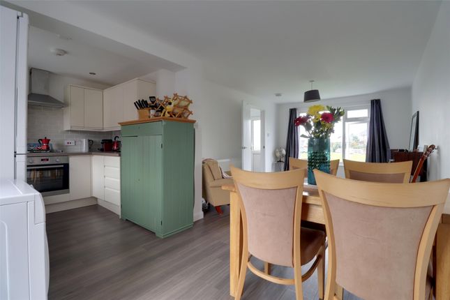 10 Ralph Close, Braunton Devon, Devon photo 4
