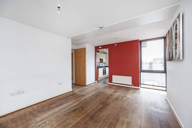 Thumbnail Flat to rent in Southwold Road, Clapton, London